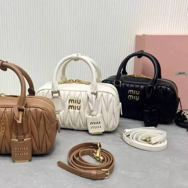 Miu Miu Style Quilted Boston Bag - Vintage Pleated Leather Handbag & Crossbody Bag