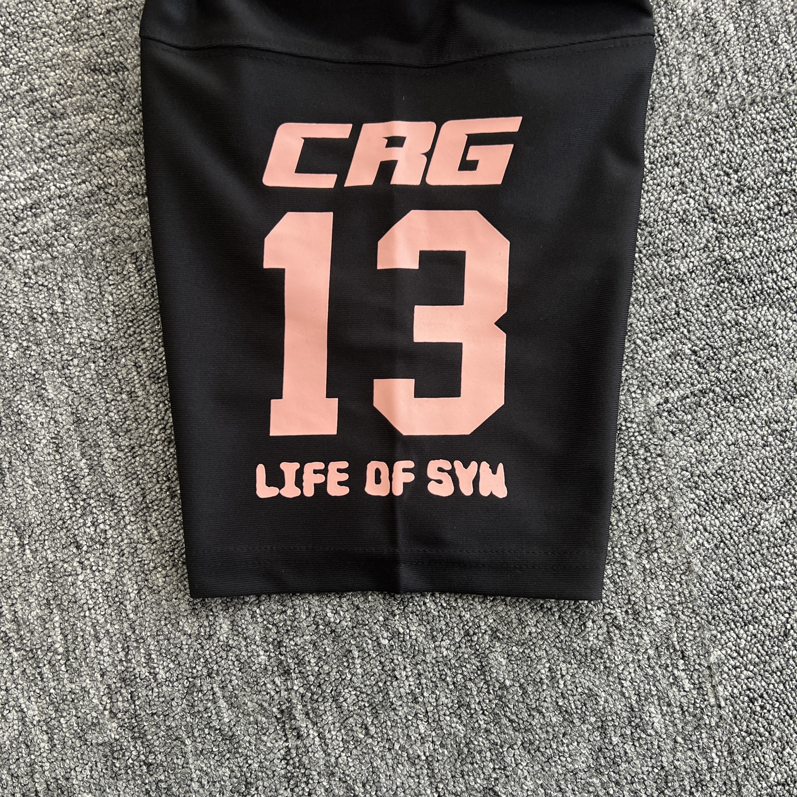 Black Pink Streetwear Jersey Syna World "13" Hip Hop T-Shirt - Image 4