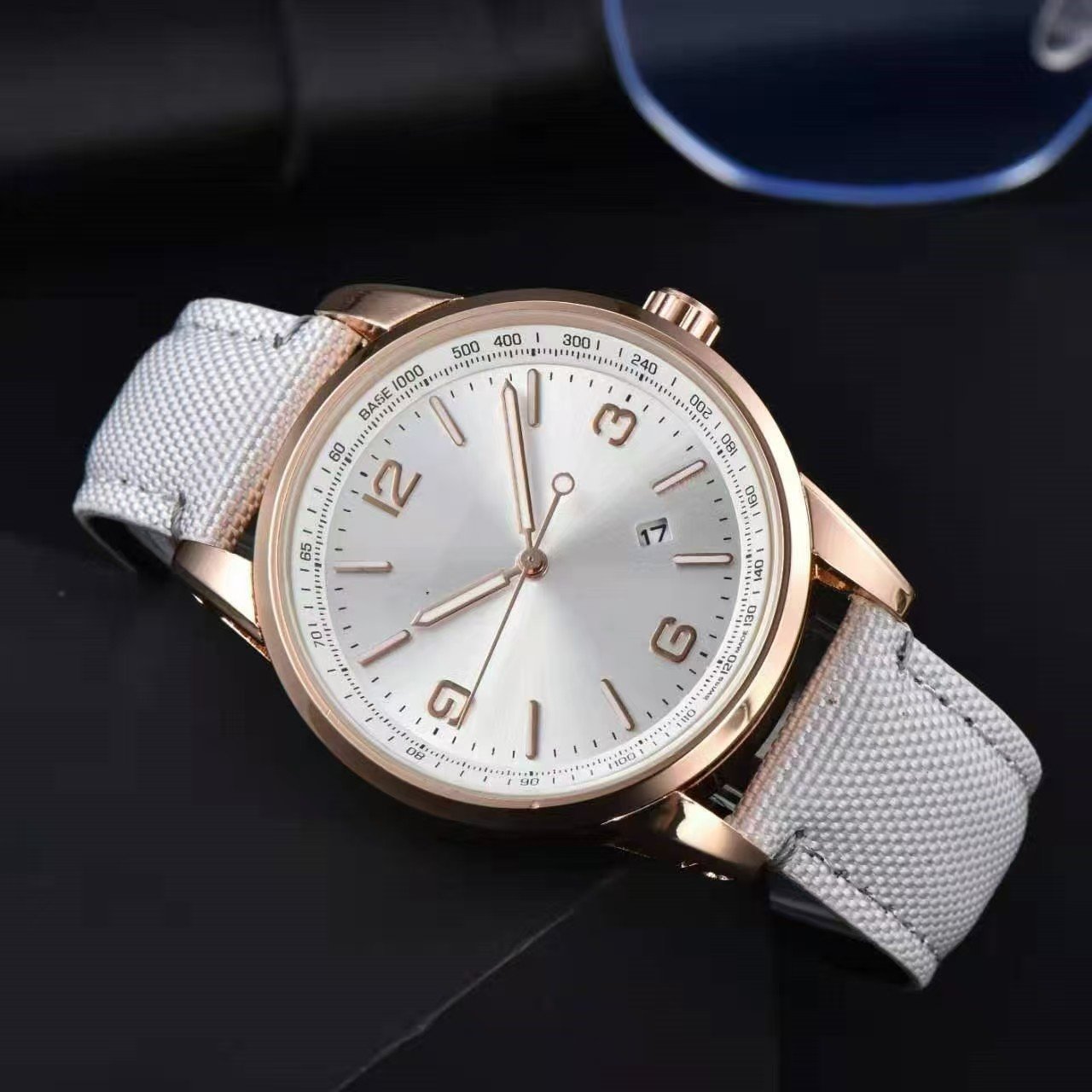 New A Brand Men Quartz Watch, High-Quality 3-Hands Luminous Calendar Watch with Fabric Strap