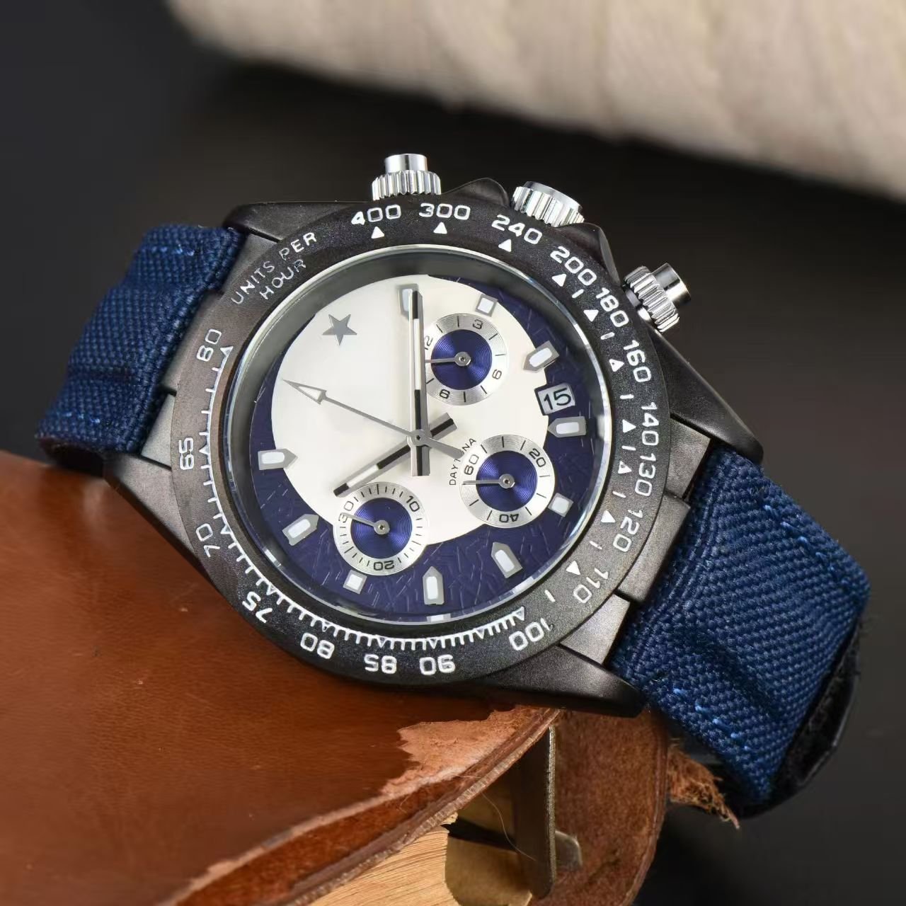 Men Vintage Rubber Strap Multi-Function Quartz Watch - Image 4