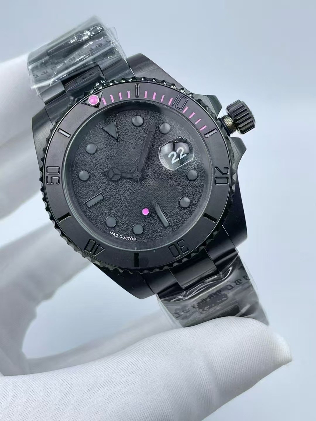 Luxor Style Trend Men Luminous Calendar Waterproof Silicone Band Fashion Quartz Watch - Image 4