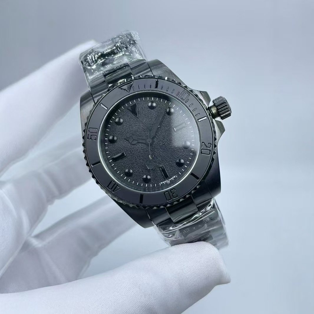 Luxor Style Trend Men Luminous Calendar Waterproof Silicone Band Fashion Quartz Watch - Image 3